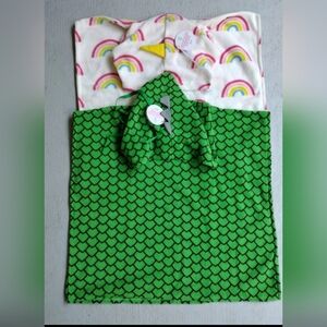 Lot of 2 Kids Hooded Blanket Unicorn Green Dinosaur Size 23"x21" NEW